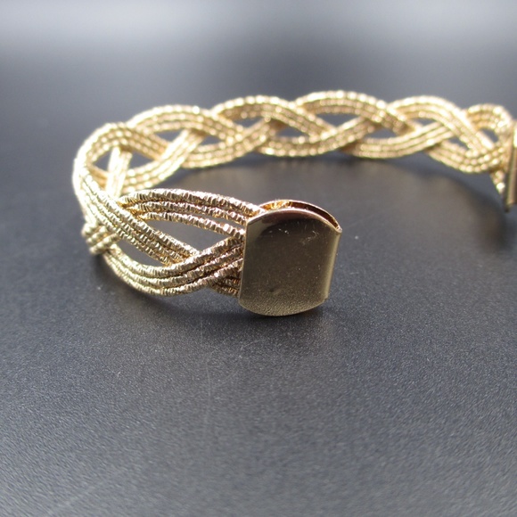 Vintage Simple Gold Tone Braided Cuff Bracelet - Picture 2 of 6